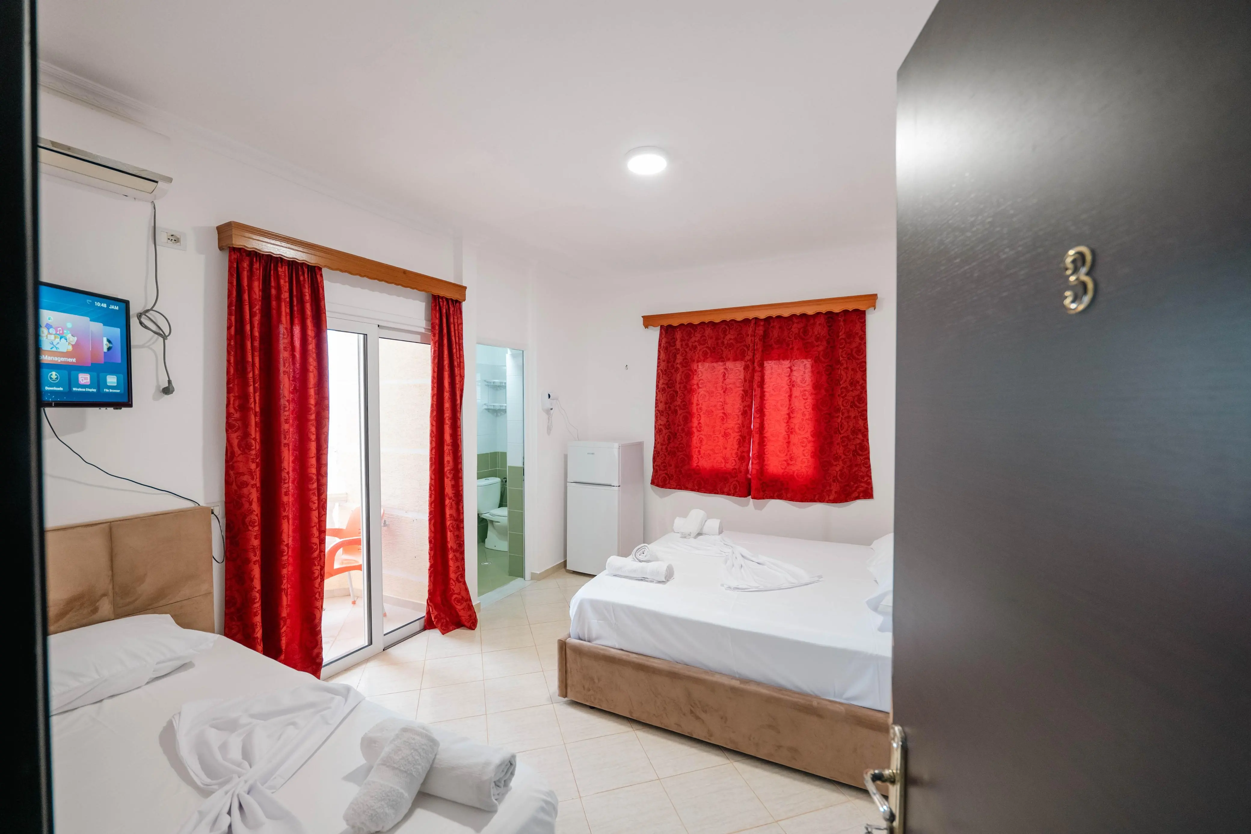 img_id_674817.58.57 AM.webp